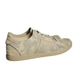 Dolce Vita Tan Camo leather Woman's size 13 Sneakers Shoes Gold